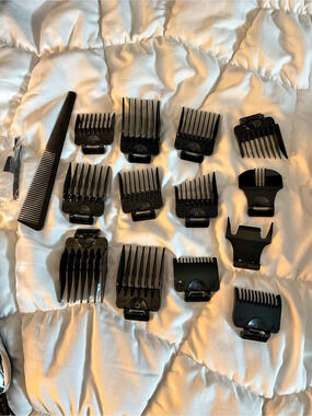 Wahl Chrome Pro Corded Hair Clipper Kit with Guards